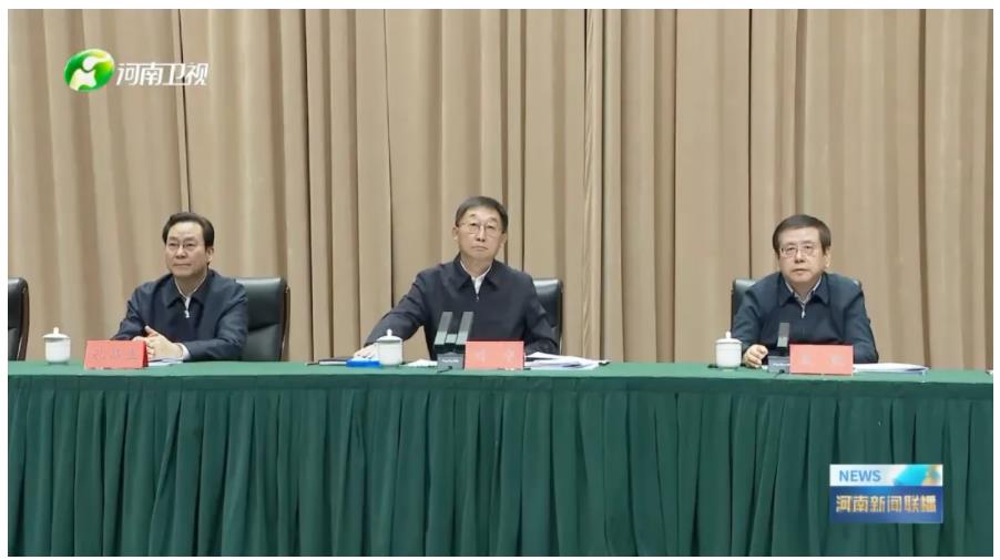 省委書記出席、省長主持的大會，胖東來上臺發(fā)言