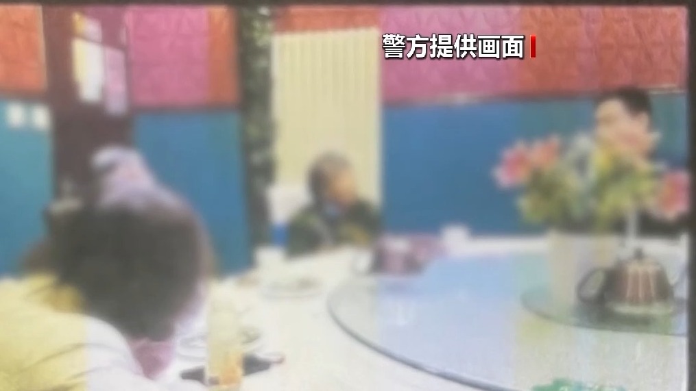 轉(zhuǎn)給爸媽！七旬老太拿身份證領(lǐng)免費(fèi)雞蛋后被訴 ?？永夏耆说膸状篁_局→