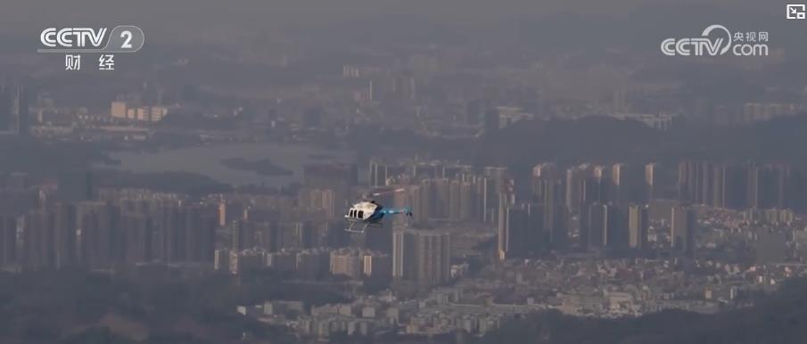直升機(jī)“低空春游”受青睞 新場景帶動(dòng)新消費(fèi)