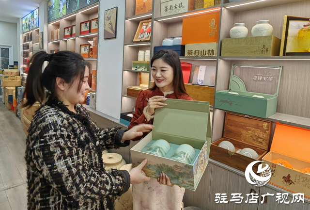從大學(xué)生到創(chuàng)業(yè)者 90后張桂葉讓信陽(yáng)毛尖香飄駐馬店