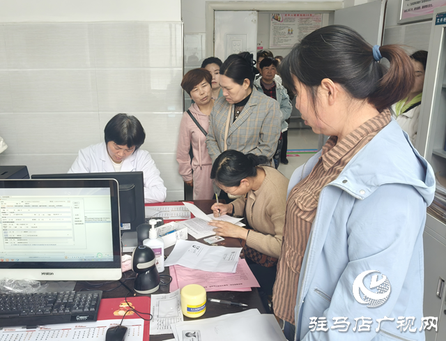 駐馬店經(jīng)濟(jì)開發(fā)區(qū)開源辦事處開展婦女“兩癌”篩查活動(dòng)