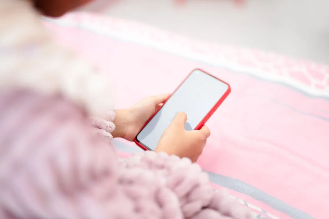 17歲少女充值打賞45萬元，家長要求返還，法院判了！