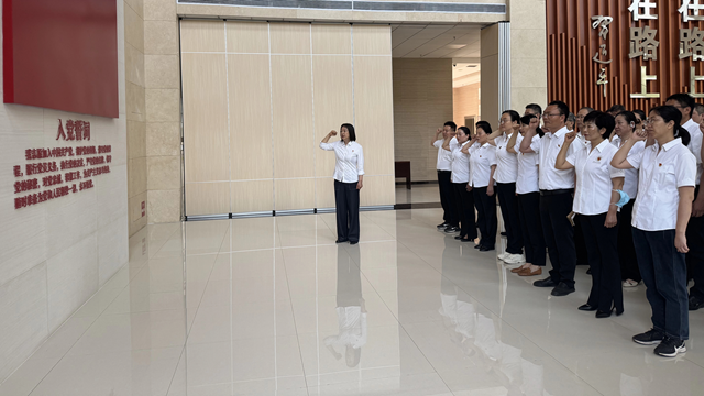 以案為鑒，廉潔在心——駐馬店市中醫(yī)院參觀市廉政文化教育中心