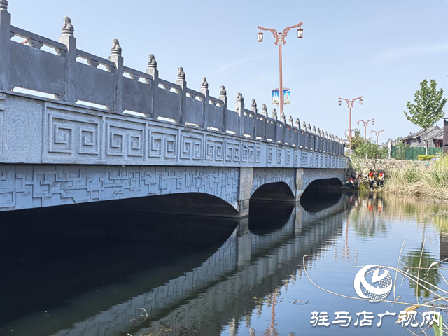 天中義工聯(lián)合會(huì)環(huán)保項(xiàng)目組開展“清潔家園”環(huán)境整治暨集中清理河道垃圾公益活動(dòng)