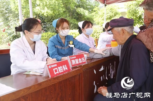  “八方援·心系夕陽”慰問演出活動走進(jìn)新蔡縣余圍孜村