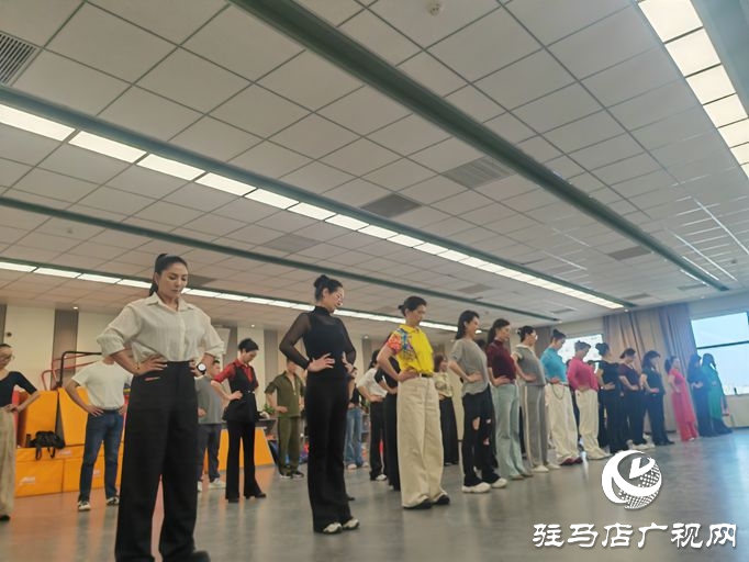駐馬店市體育模特裁判員培訓(xùn)啟動(dòng)