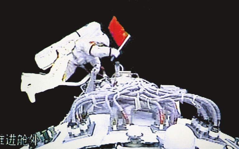 從一星獨(dú)唱到滿天星光 日益絢爛的空間畫卷