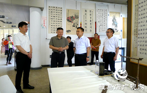  “中國夢·勞動美”五省十地書畫聯(lián)展耀啟平輿，共慶工會百年華誕