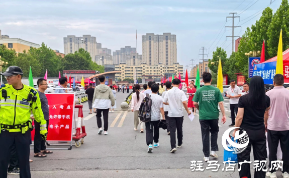 高考進行時：社會各界愛心助考 為學(xué)子護夢起航